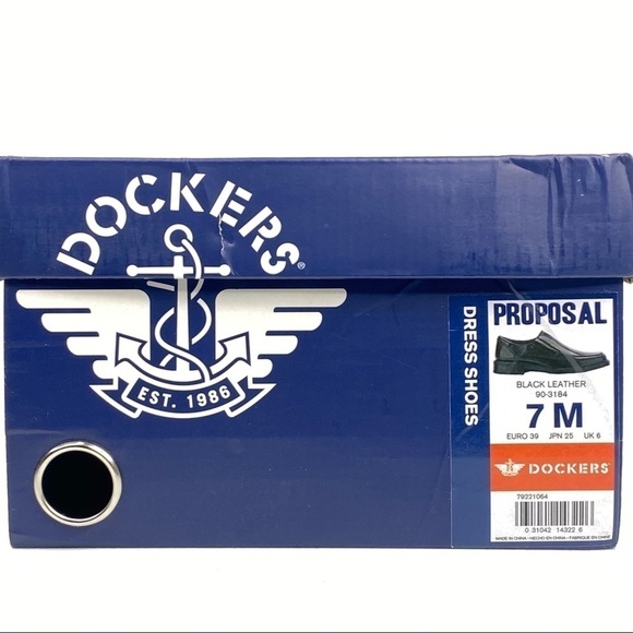 DOCKERS Proposal Black Leather Dress Shoes - Picture 8 of 11